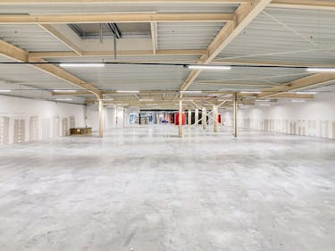 Propriété d'entreprise à louer dans la Marktstraat à Izegem