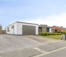 Gelijvloerse villa te koop in Vlamertinge met drie kamers