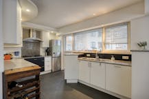 Uitzonderlijk groot duplex appartement te koop in Deurne! 