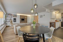 Uitzonderlijk groot duplex appartement te koop in Deurne! 