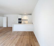 Gelijkvloers appartement te huur aan Tour en Taxi Brussel