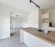 Tour & Taxis - Groot 1 slaapkamer appartement met uitzicht