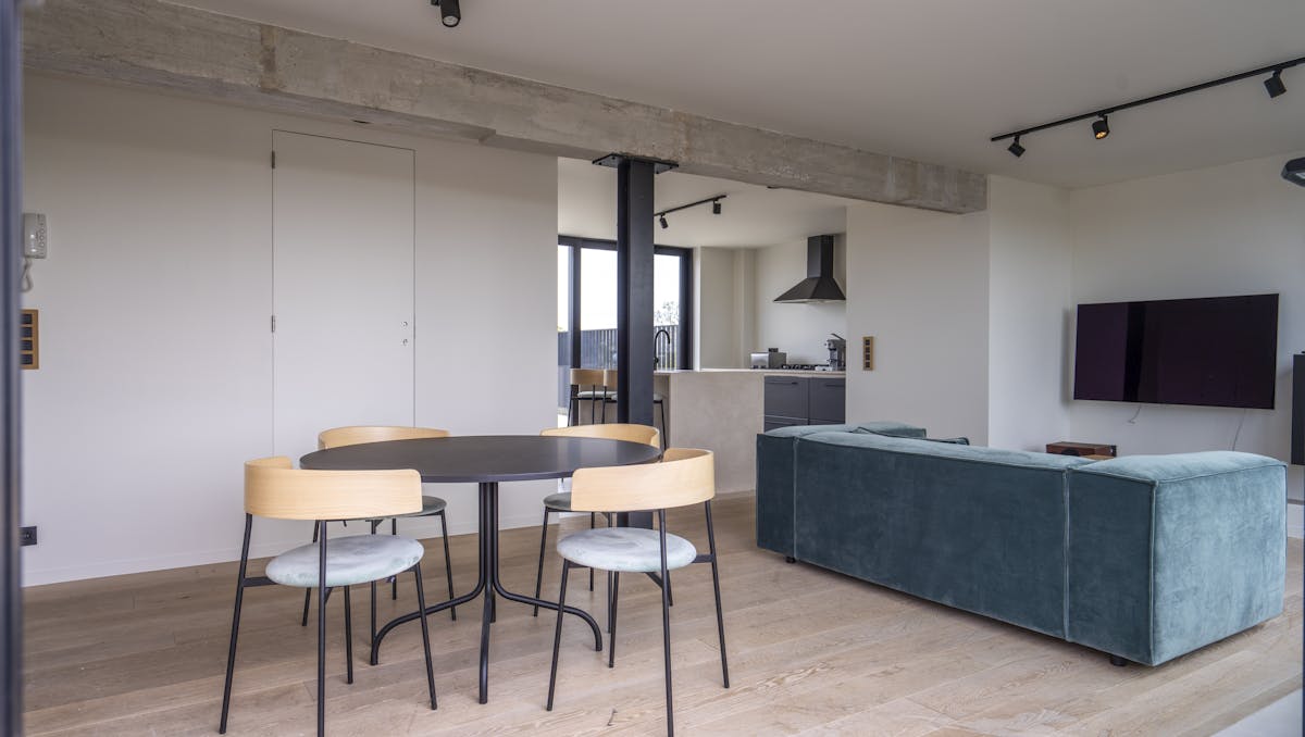 Penthouse met gigantische terrassen te huur in centrum Kortrijk