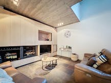 Woning met 5 slaapkamers, garage en terras te huur in centrum Veurne