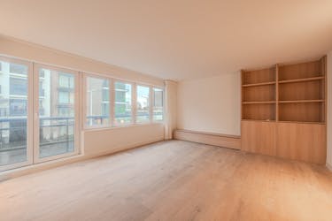 Ruim appartement met twee slaapkamers op topligging
