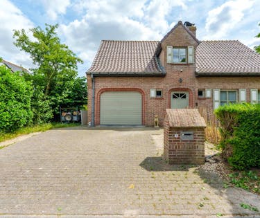 Instapklare villa te koop nabij het centrum van Ieper