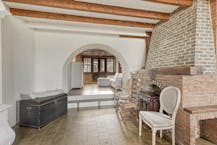 Spacious, move-in ready house for sale in Pajottegem