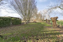 Landelijk gelegen huis met veel potentieel in Ruddervoorde