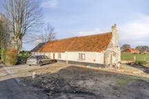 Landelijk gelegen huis met veel potentieel in Ruddervoorde