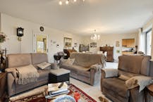 Appartement aan het water te koop met 2 slaapkamers en garage! 