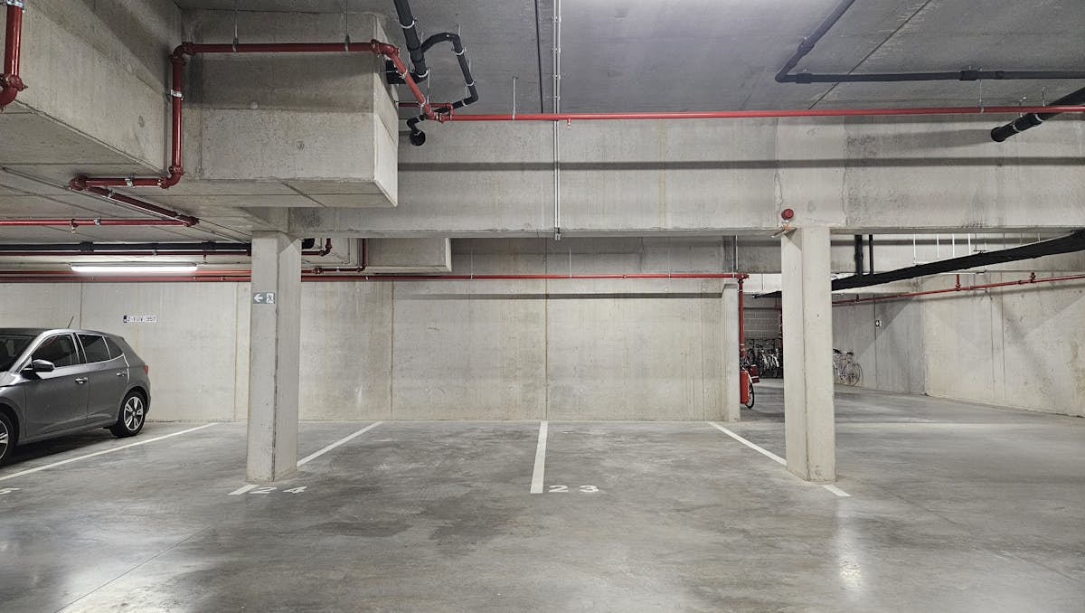 Vlot toegankelijke parkeerplaats in Brugge centrum