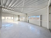 Nieuwbouw KMO-unit (303 m²) te huur in Evergem