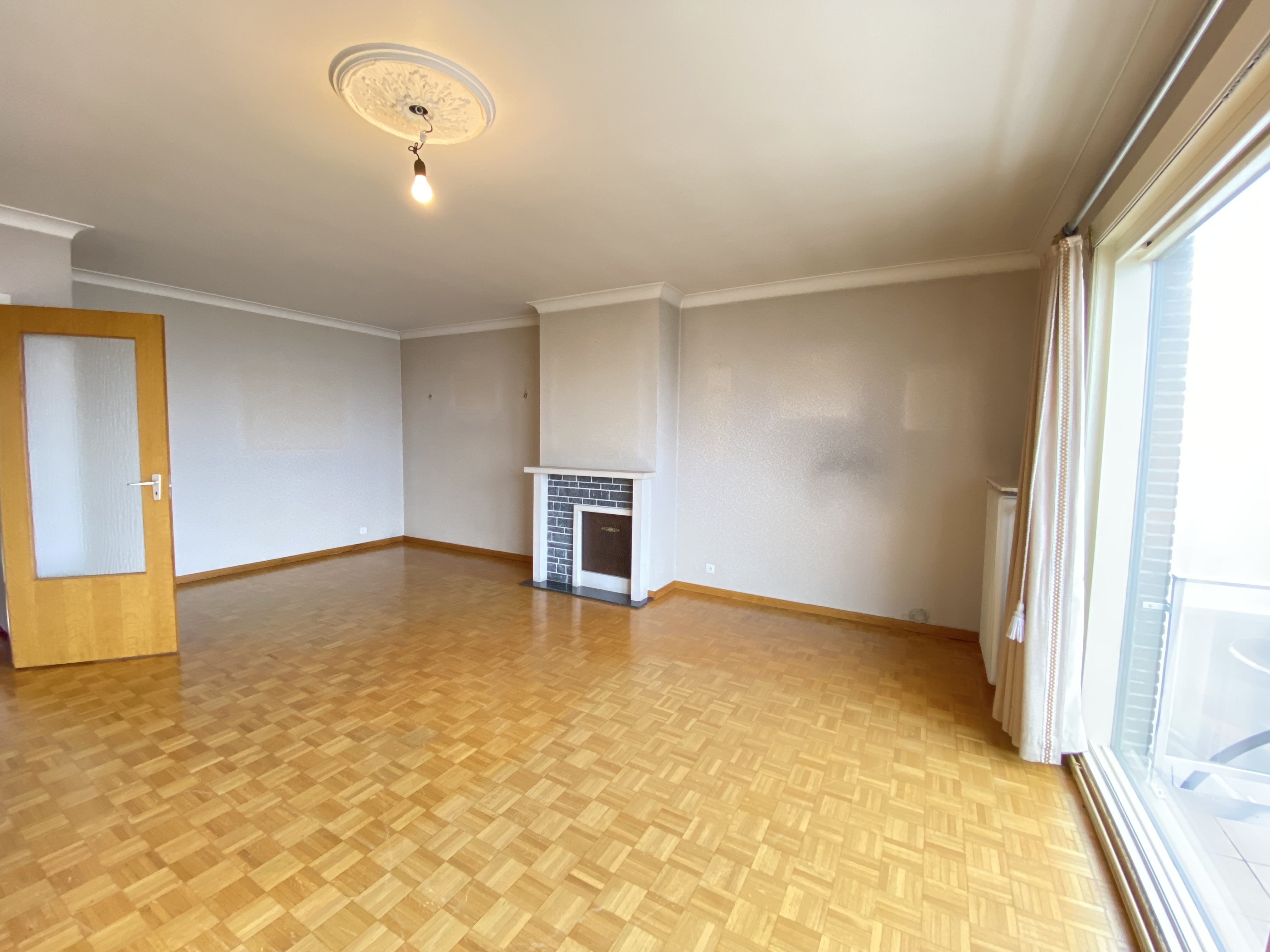 Appartement Te Koop In Oude Veurnestraat 75, Ieper - Dewaele