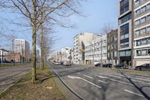 Ruim handelsgelijkvloers (ca 96m²) te huur centrum Antwerpen