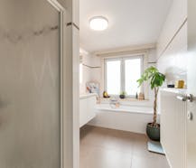 Dakappartement (81m²) met 1 slaapkamer in centrum Roeselare