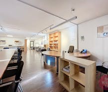 Place Bara | Bureau lumineux 175m² + jardin