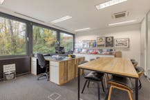 Kantoor te huur in Niel: unieke ligging aan het water