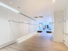 Handelspand op commerciële ligging in Brugge