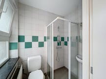 Ruime woning te huur met 4 slaapkamers in Gent