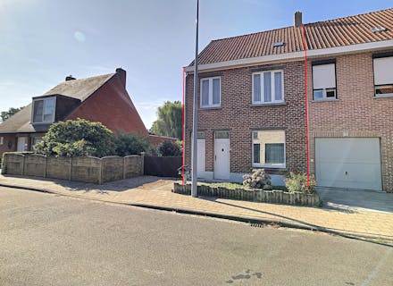 Huis met 4 slaapkamers nabij centrum Rumbeke-Roeselare