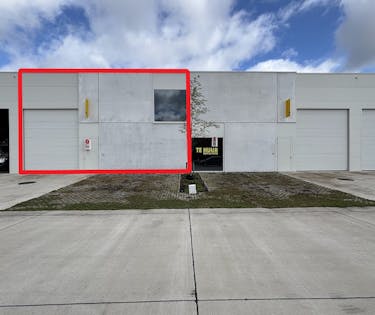 Entrepôt récemment construit à louer à Harelbeke