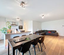 Appartement met drie slaapkamers en zicht op de Schelde.