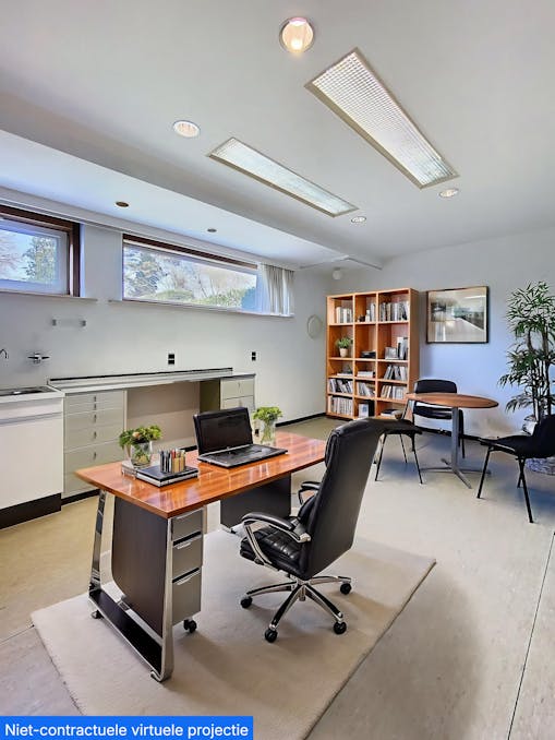 Kantoor / praktijkruimte (109m³) te huur nabij centrum Eeklo