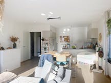 Zeer lichtrijk appartement met twee slaapkamers te huur in Brugge