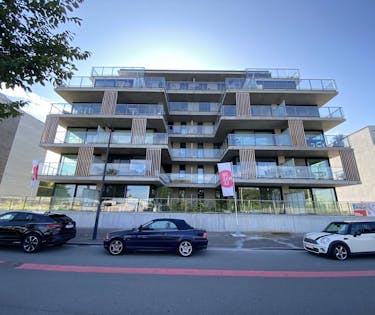 2-slaapkamerappartement te koop aan het water te Harelbeke
