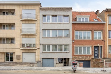 Opbrengsteigendom te koop in Strombeek-Bever