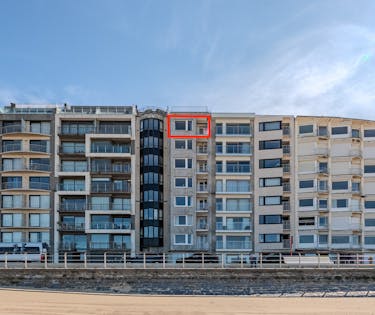 Schitterend 3 slaapkamer appartement met frontaal zeezicht