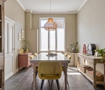 Gerenoveerde herenwoning met 3 slaapkamers en tuin.