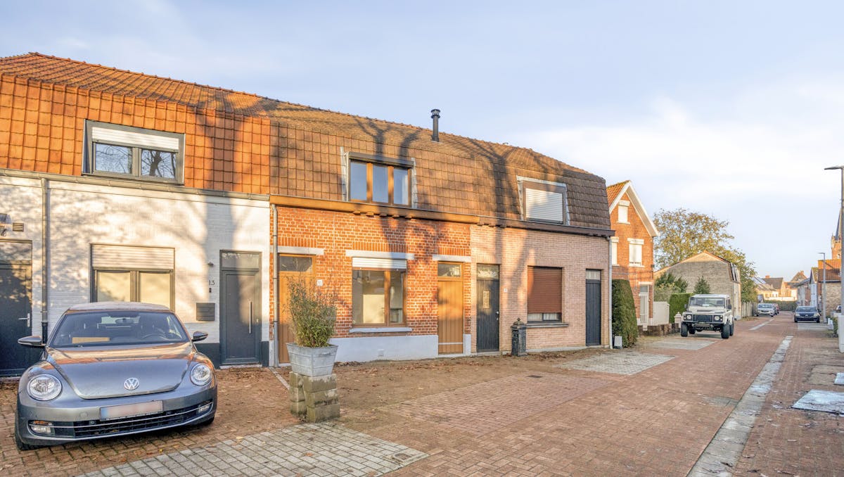 Huis met 3 slaapkamers en buitenruimte te Sijsele (Damme)