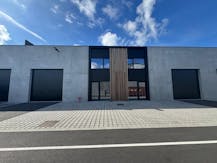 Nieuwbouw KMO-unit van ca. 280 m² op topligging in Oudenburg