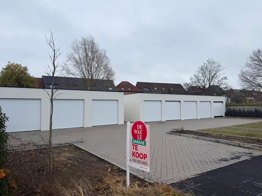 Garageboxen te koop in centrum Deerlijk