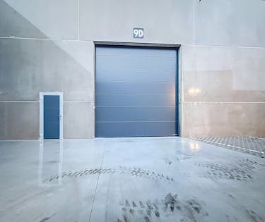 KMO-unit van ca. 240 m² te huur in Oostvleteren