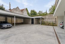Carport in afgesloten residentie te centrum Roeselare 
