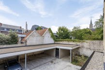 Carport in afgesloten residentie te centrum Roeselare 