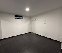 Instapklare praktijk- of kantoorruimte van 55 m² – Kuringen