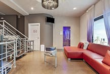 Over te nemen wellnesscentrum met 3 slaapkamer appartement