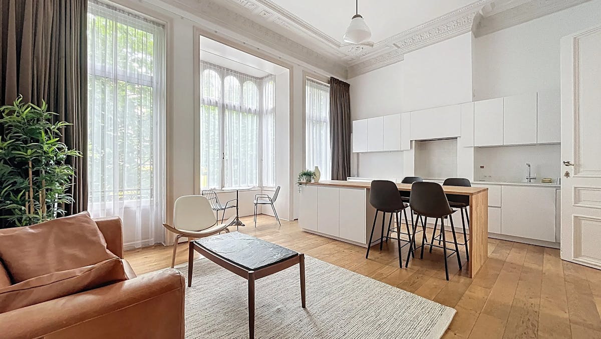 Place Rouppe |Furnished 1-Bedroom Apartment