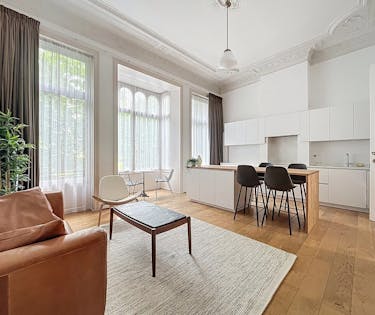 Place Rouppe |Furnished 1-Bedroom Apartment