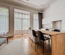 Place Rouppe |Furnished 1-Bedroom Apartment