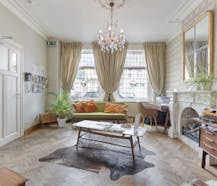 B&B te koop met 3 gastenkamers in centrum van Brugge