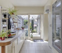 B&B te koop met 3 gastenkamers in centrum van Brugge