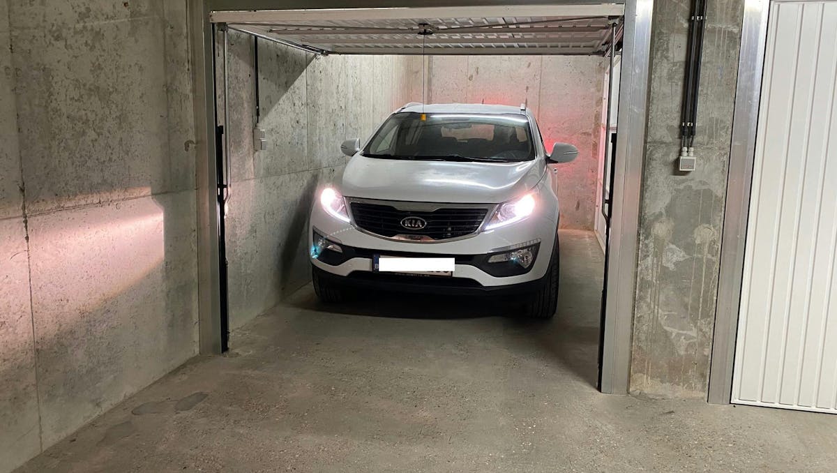 Centraal gelegen garagebox te koop !