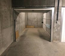 Centraal gelegen garagebox te koop !