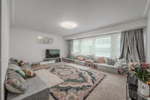 Instapklaar 2-slaapkamer appartement te centrum Oostende