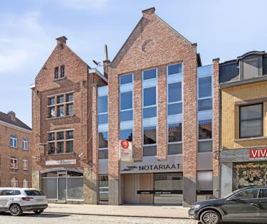 Kantoor van ca. 313m² te koop in het centrum Ieper