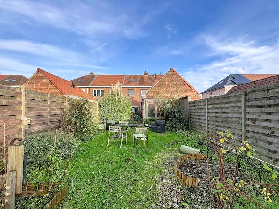 Huis met 4 slaapkamers te koop in Waarschoot